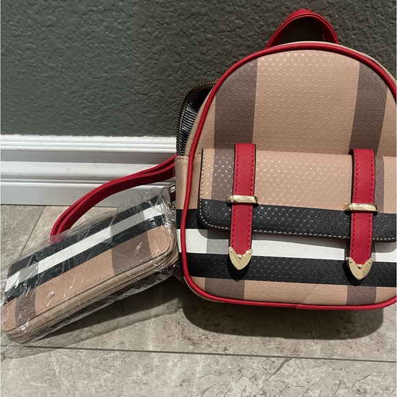 Cute Mini Backpack - Picture 5 of 5